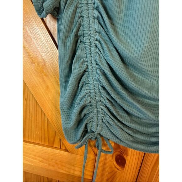 Arizona green top rushed on both sides with ties size XXL (8036) - Picture 3 of 4